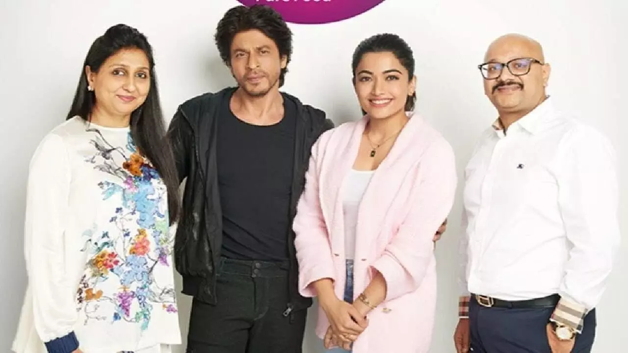 Video: Rashmika shares screen with Shah Rukh Khan
