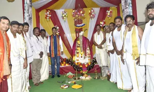 NTR district Collector S Dilli Rao worshiping Lord Ganesh at Tadepalli on Sunday