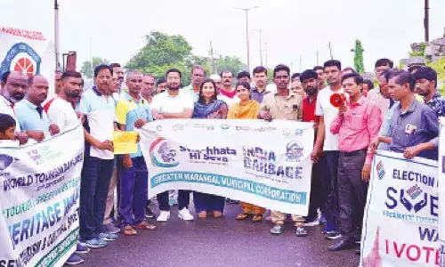 Warangal District Collector P Pravinya and Municipal commissioner Shaik Rizwan Basha taking part in the ‘Heritage Walk’ in Warangal on Sunday