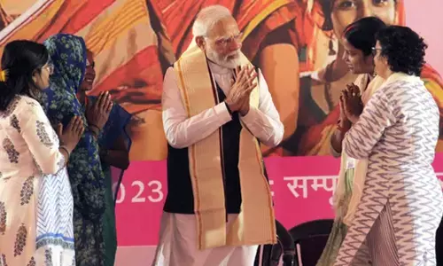 Women will shower flowers on PM as his jeep passes through crowd for Jaipur Mahasabha