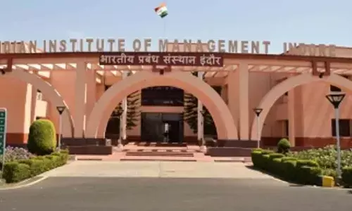 IIM Indore team to help turn Lucknow’s chikankari into global product