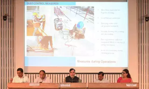 Gopal Rai met with Government and Private Construction agencies at the Delhi Secretariat to discuss concrete measures to prevent dust pollution