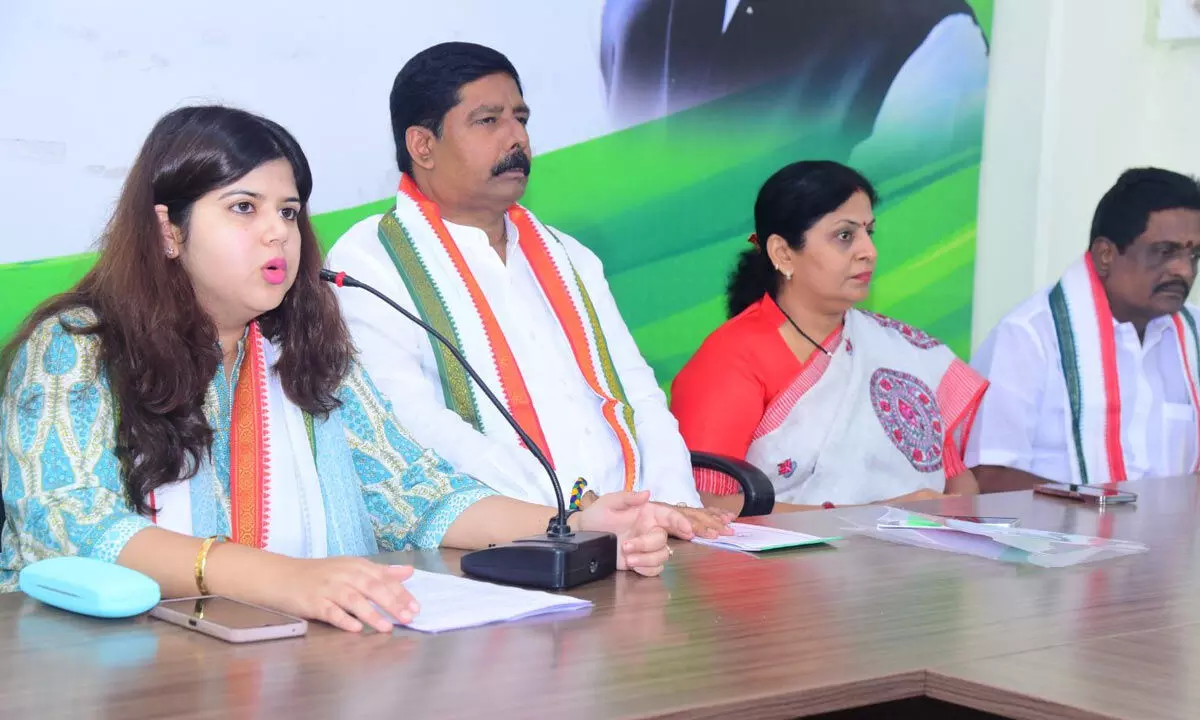 BJP lacks commitment on women reservation, alleges Congress