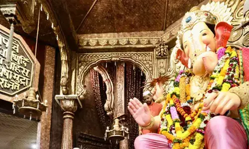BJP president Nadda prays at Lalbaugcha Raja in Mumbai