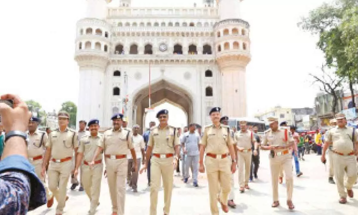 Hyderabad: City turns into fortress for Visarjan, Milad-un-Nabi