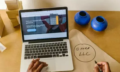 50% of workers likely to permanently shift to hybrid work globally