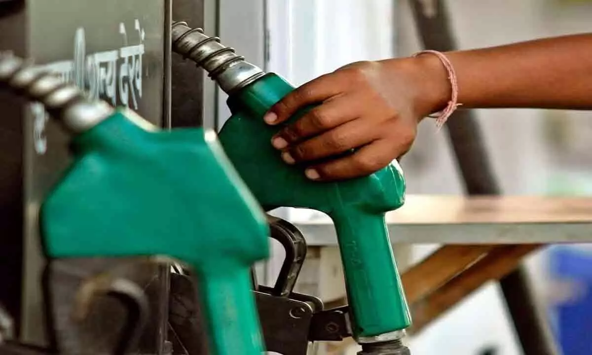 Petrol and diesel prices today in Hyderabad, Delhi, Chennai and Mumbai on 29 September, 2023