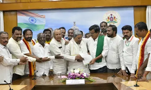 Decision to be taken after discussion with a team of experts: CM assures the protesters