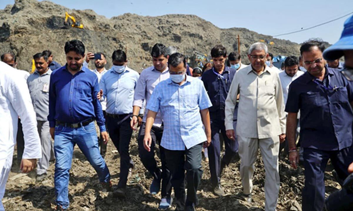 Kejriwal commits to cleaning up Delhi's landfills ahead of target