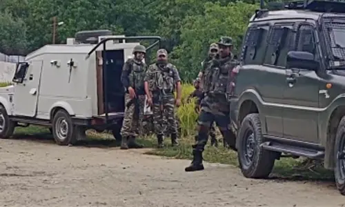 Infiltration bid foiled on LoC in J&K, 2 terrorists killed