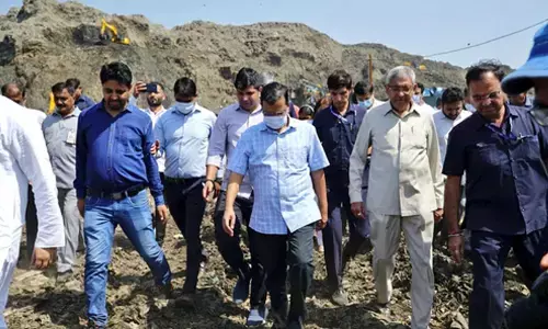 Kejriwal commits to cleaning up Delhis landfills ahead of target
