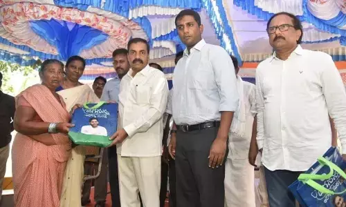 Corporate medical facilities at doorstep of poor: Kakani Govardhan Reddy