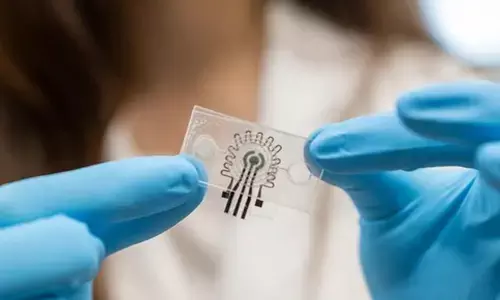 New wearable sensor can monitor glucose, body temp via human sweat