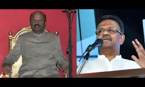 Bengal Guv seeks clarification of Kolkata Mayor also holding state portfolio