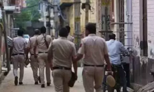 Delhi Police Raids Journalists Homes Amid Allegations Of Illegal Foreign Funding