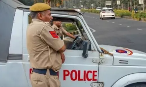 Opposition cries foul as Delhi Police raids journalists over UAPA case