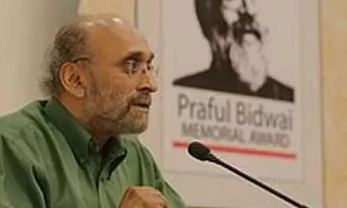 They asked me same set of questions: Thakurta on Special Cell raids