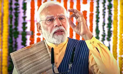 Modi launches scathing attack on KCR