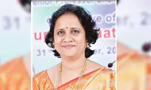 Prof Amineni Uma  Maheswari