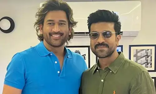 Ram Charan is ‘glad to meet nation’s pride’ MS Dhoni
