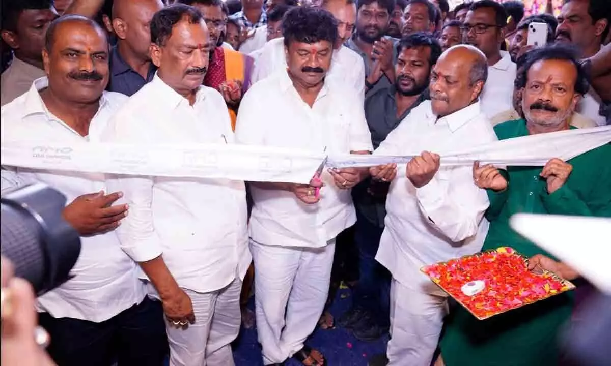 Visakhapatnam: New CMR showroom opened in Telugu states