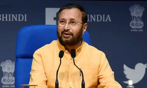 Modi bursts tie-up bubble with BRS, says Javadekar