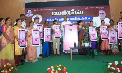 Health Minister T Harish Rao launches ‘Ruthu Prema App’