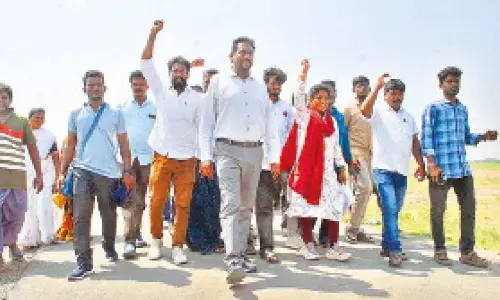 Retd IAS officer embarks on ‘Aikyata Vijaya Patham’