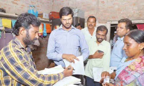 Khammam: Two-day survey underway in Sathupalli, Bonakal