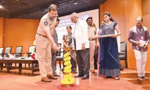 Eluru: Students’ help sought to check drug supply