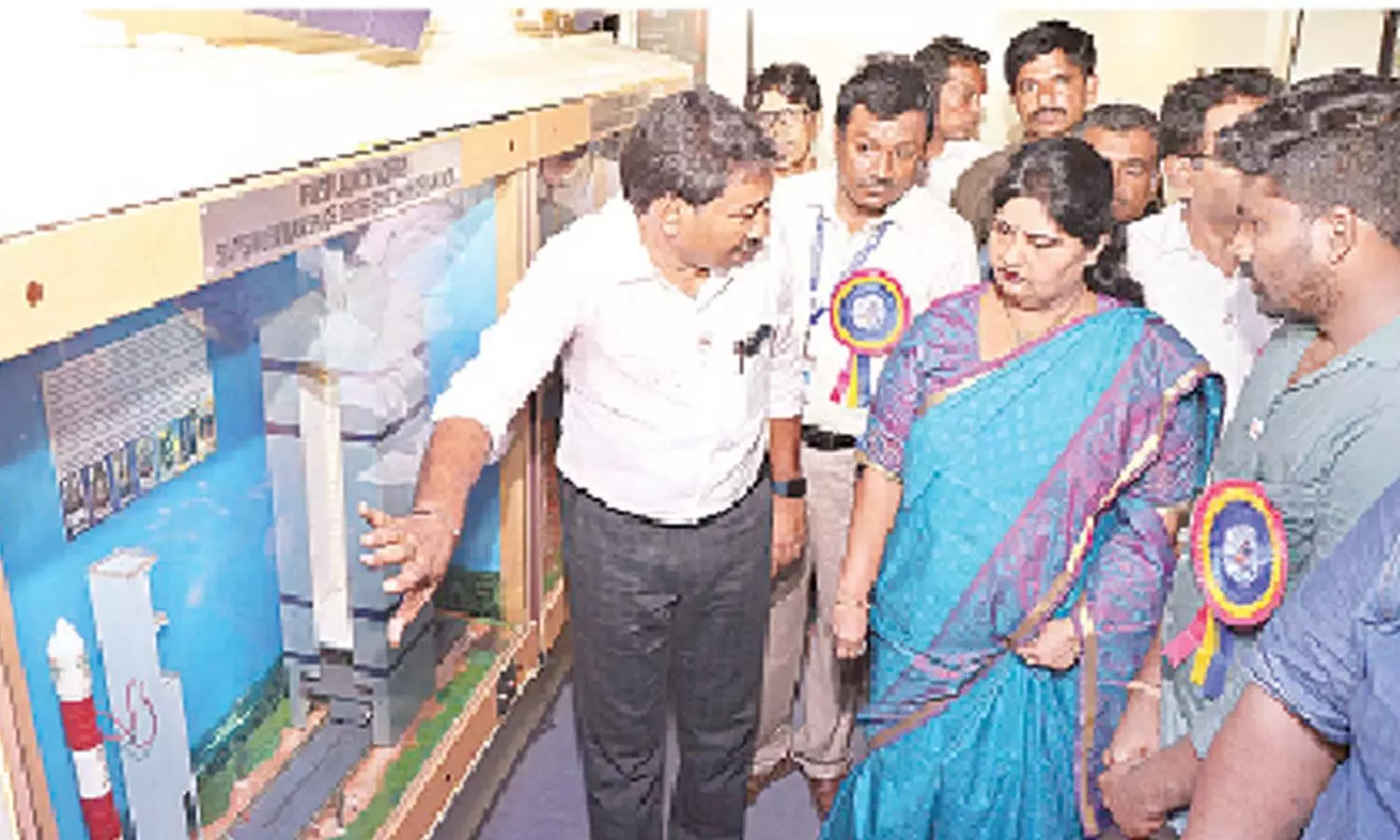 TTD JEO Sada Bhargavi visiting the SHAR space exhibition at SGS Highs school in Tirupati on Saturday.