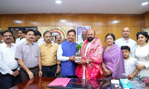 Muthireddy Yadagiri Reddy takes charge as TSRTC chief