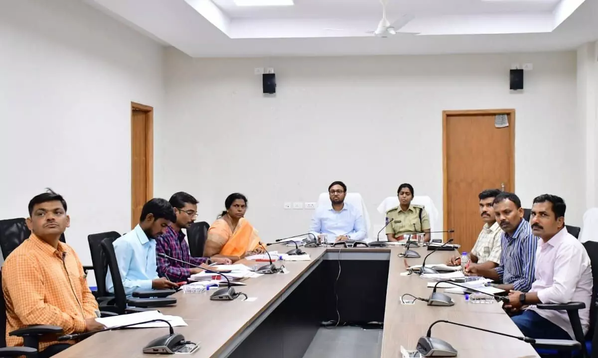 District Collector Tejas Nandalal Pawar conducting a meeting with officials ahead of the  State Assembly elections