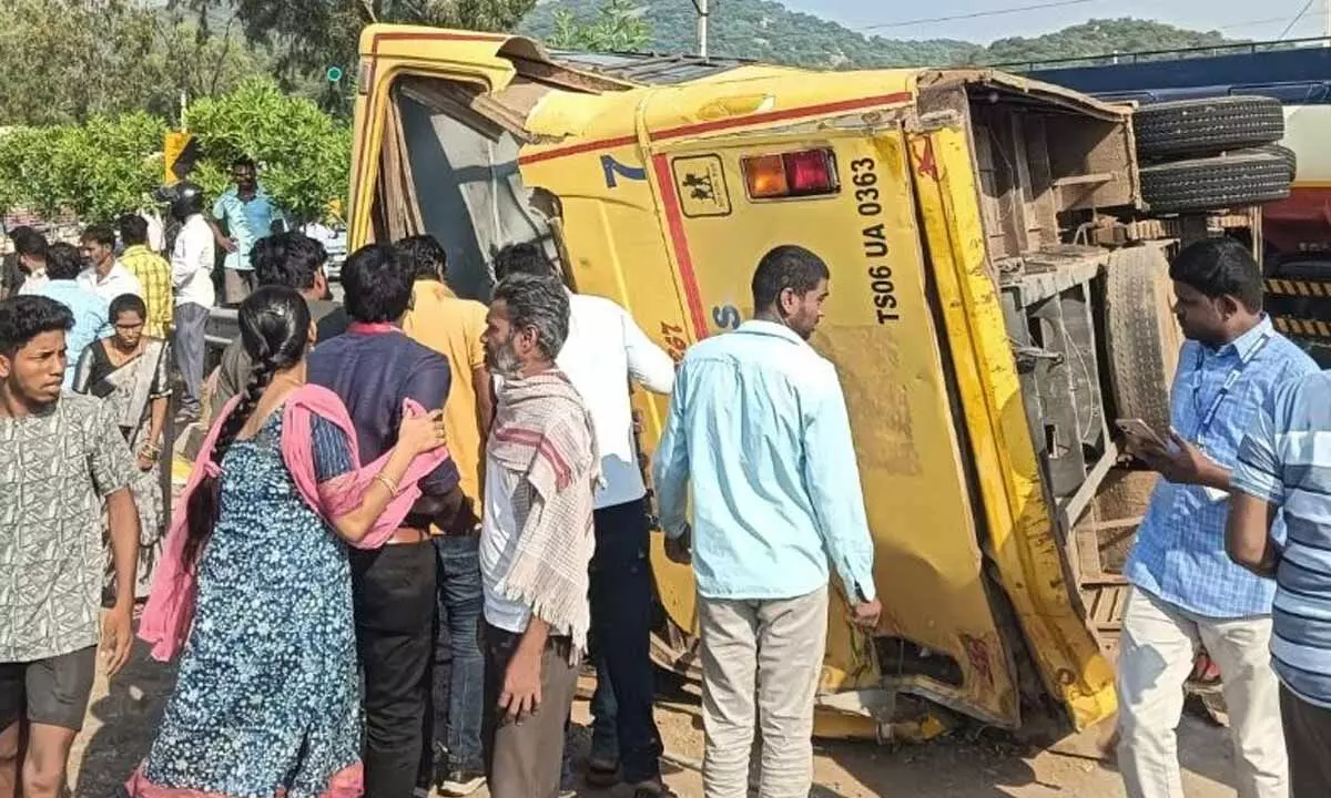 Mahabubnagar: School bus overturns, 50 injured