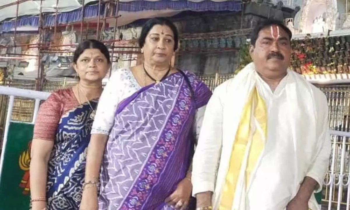Telangana Minister Errabelli Dayakar visits Tirumala, says he prayed for victory of BRS