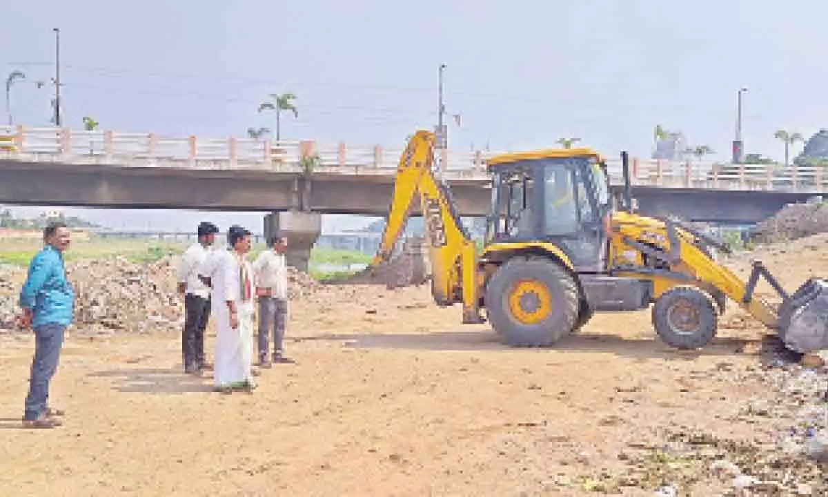 Swarnamukhi river beautification efforts go waste