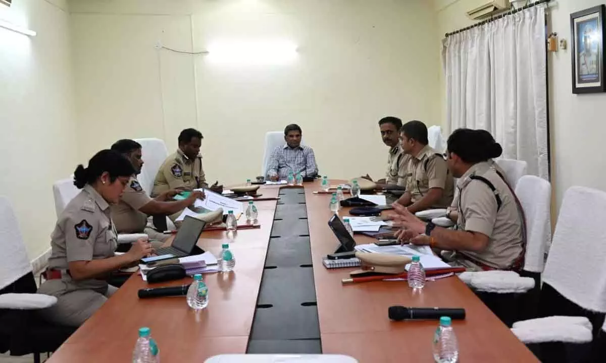 DGP instructs officials to increase vigilance and bring down crime rate