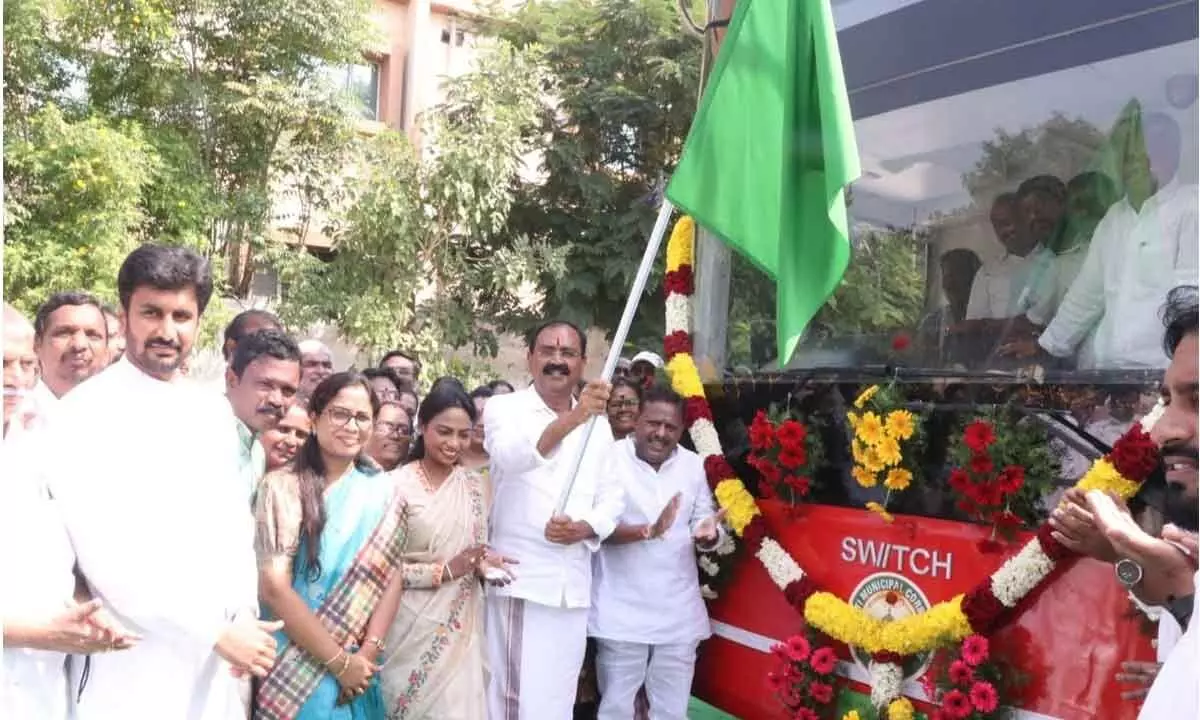 TTD chairman Bhumana inaugurates double decker bus