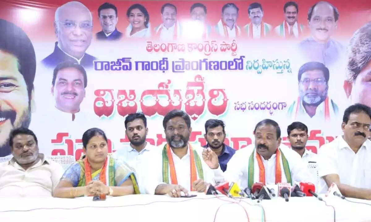 A shameful act: District and City Congress presidents condemn MLC Tata Madhu’s remarks against Mahathma Gandhi