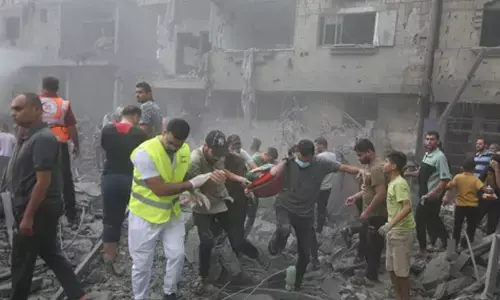 Jordanian riot police disperse pro-Palestinian protesters trying to reach border with Israeli-occupied West Bank