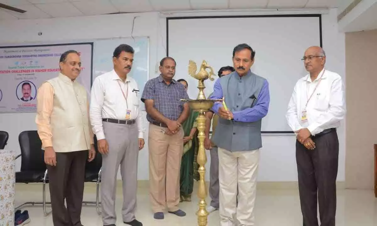 Vijayawada: Lay focus on skill development & multi-disciplinary curriculum