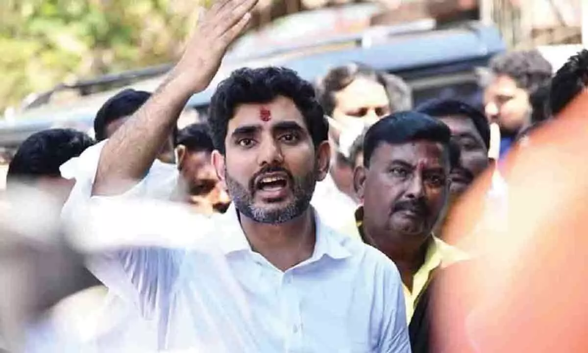 Nara Lokesh arrives in Vijayawada, likely to meet Naidu in Rajahmundry jail