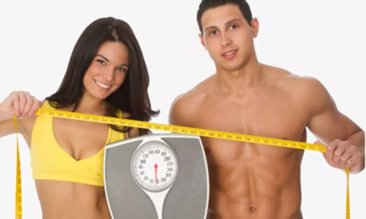 Losing weight as couple is just as effective as going alone: Study