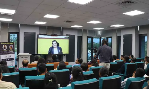 G20 Sherpa Delivering Message