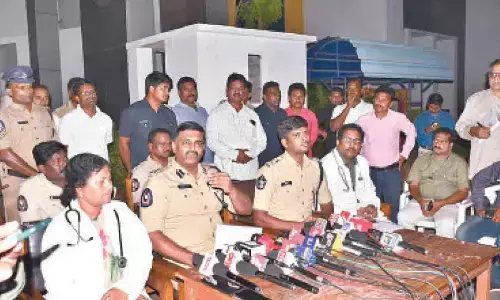 Rajamahendravaram: Chandrababu Naidu safe, doing well, insists Jails DIG