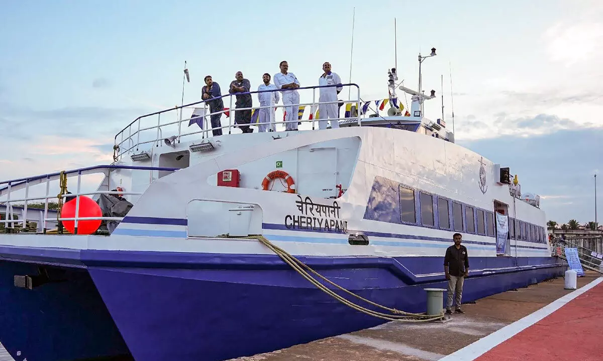 India resumes ferry service to Lanka