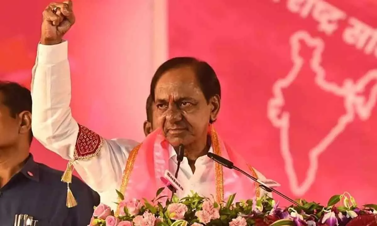 Dont get confused, think who has done good, KCR tells people at Husnabad meeting