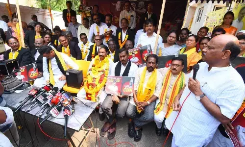TDP former minister Chintakayala Ayyanna Patrudu speaking at the protest in Visakhapatnam on Saturday