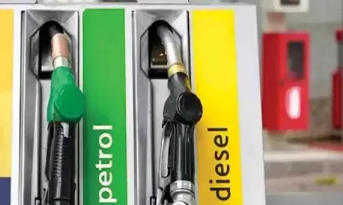 Petrol and diesel prices today in Hyderabad, Delhi, Chennai and Mumbai on 15 October, 2023