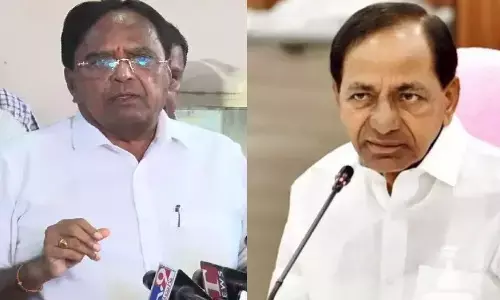 Ponnala Lakshmaiah meets KCR